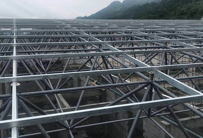 宜宾仁怀冠英学校艺体楼网架